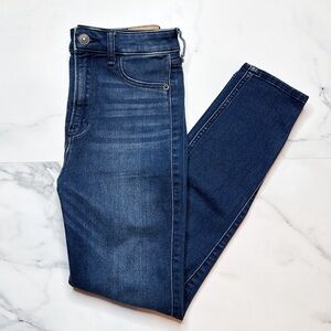 Abercrombie & Fitch Ankle High Rise Jeans